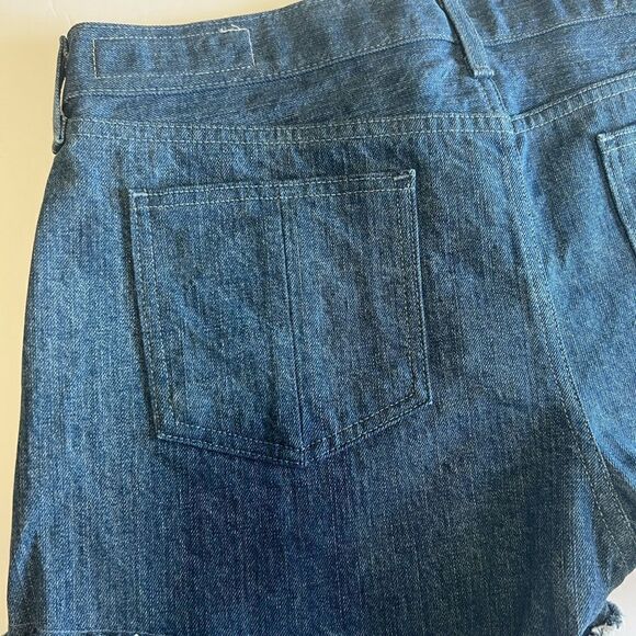 RAG & Bone TWO-TONE CUTOFF DENIM SHORTS IN DOUBLE BLUES size 30 - Picture 6 of 12
